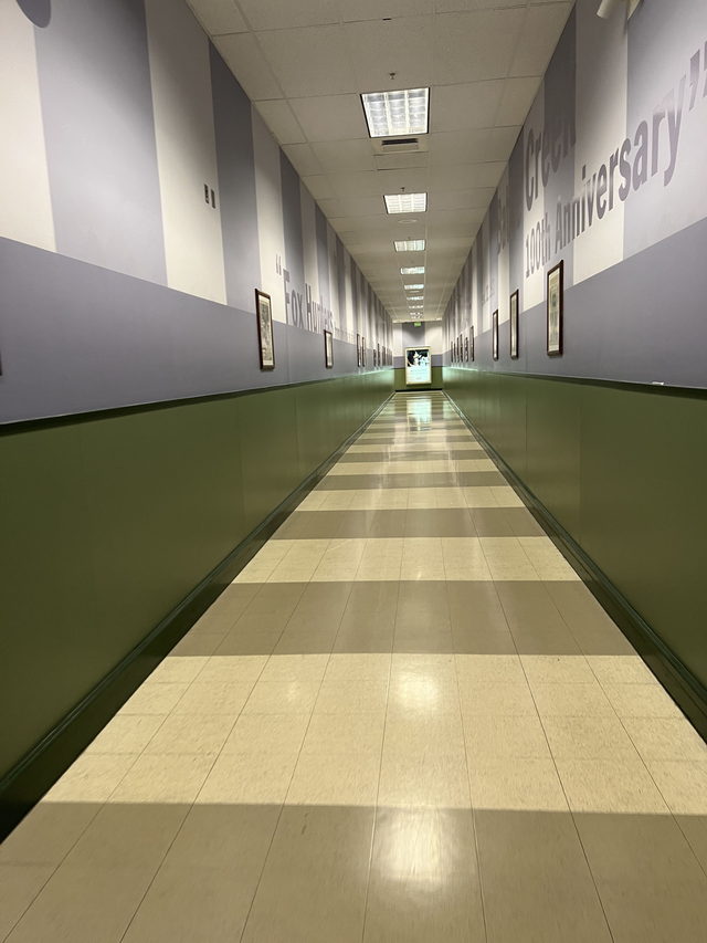 Great Lakes Crossing Outlets - Aug 7 2022 Photo (newer photo)